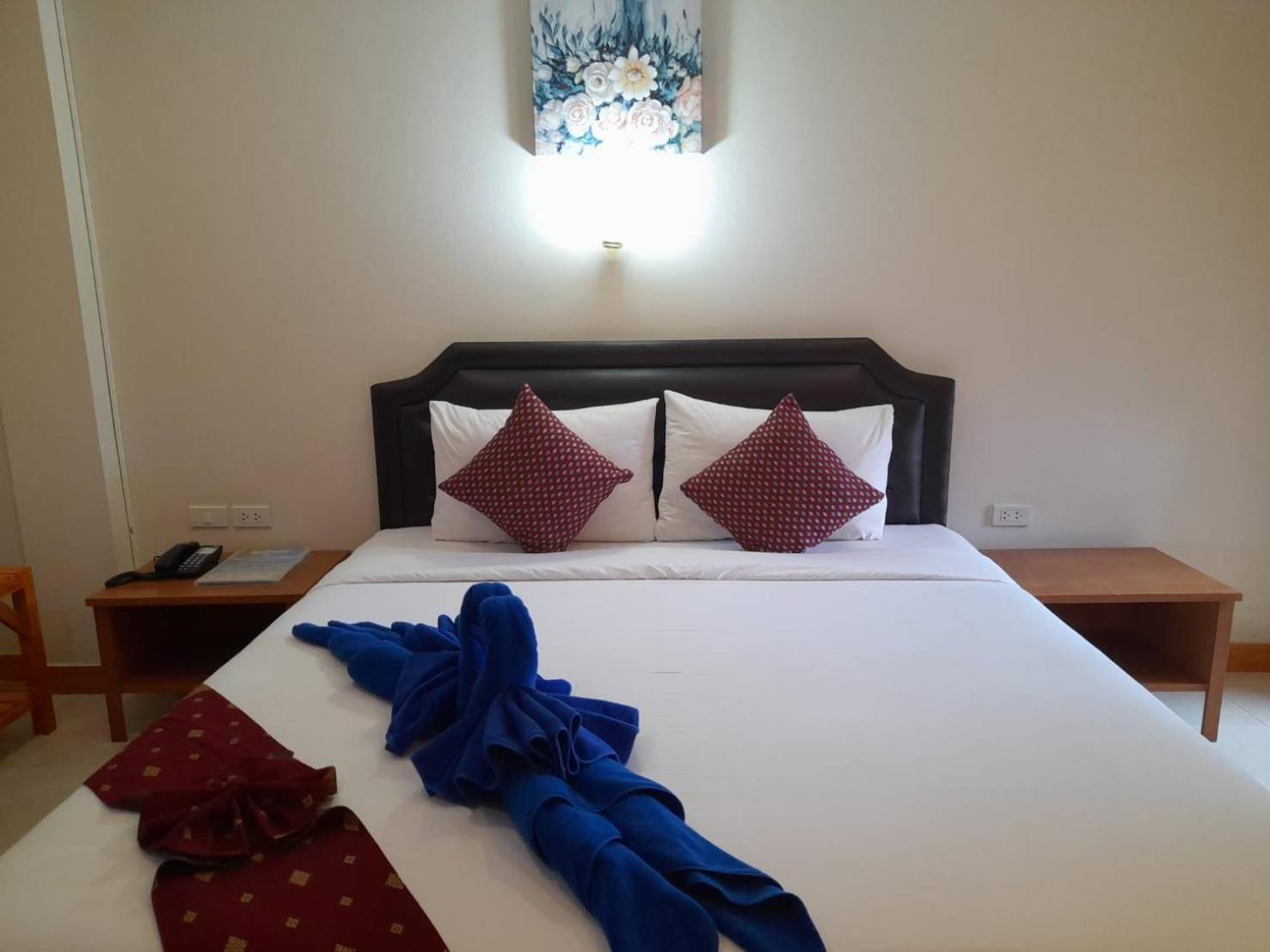 Aram Hotel Kata Beach  Exterior photo